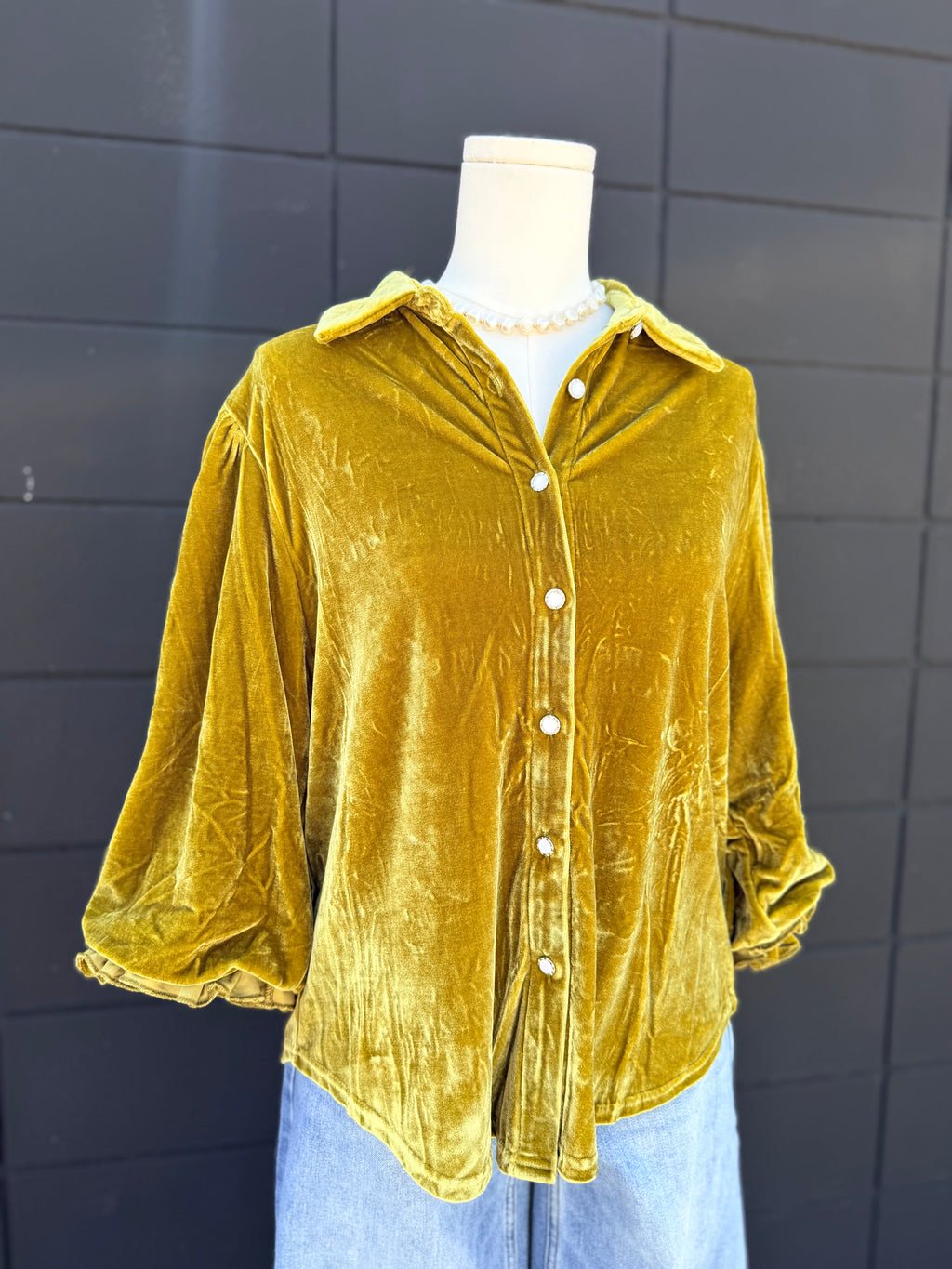 Green Tea Velvet Top