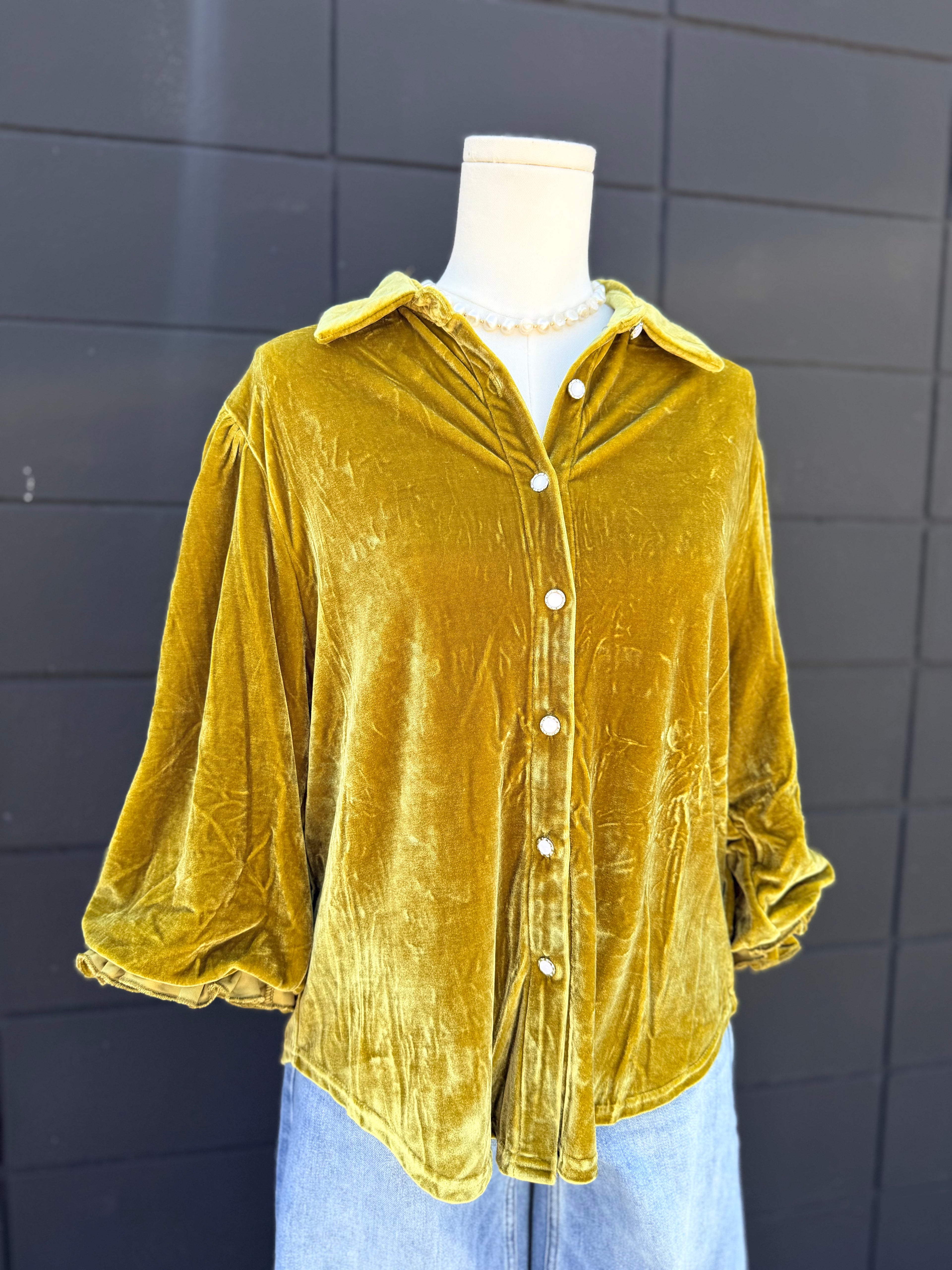 Green Tea Velvet Top